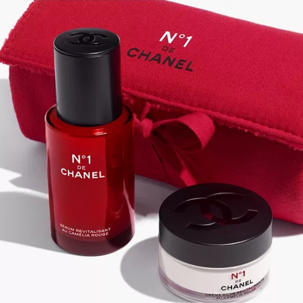 CHANEL - N°1 DE CHANEL 2-Pc. Revitalizing & Nourishing Skincare Set - Picture 3 of 3